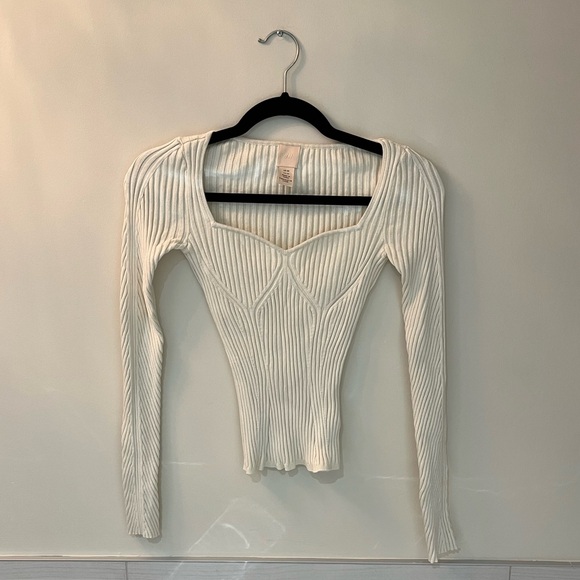 H&M Ribbed Sweatheart Neck Top - Picture 6 of 7